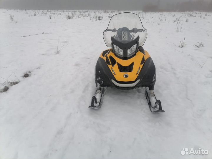 SKI DOO tundra 550