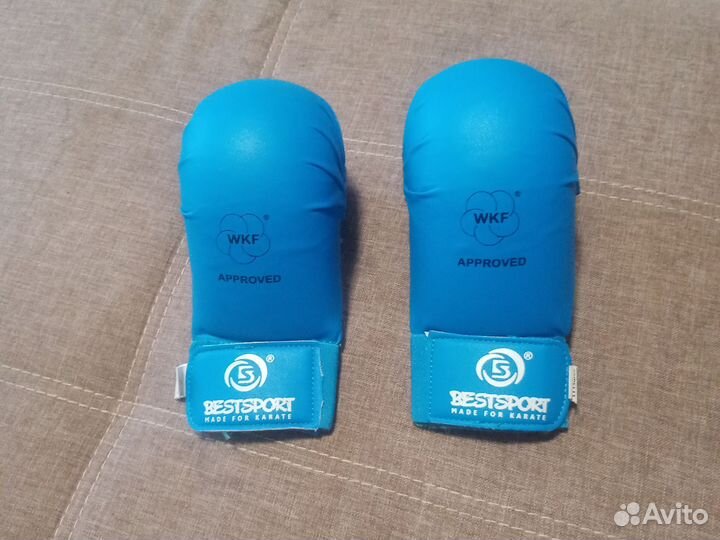 Боксерские перчатки