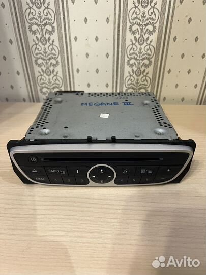 Магнитола рено меган- флюгенс
