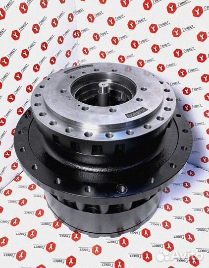 Бортовой редуктор Komatsu 207-27-00370