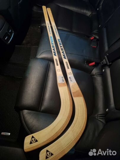 Клюшка для хоккея с мячом