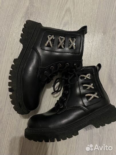 Ботинки для девочки р. 27