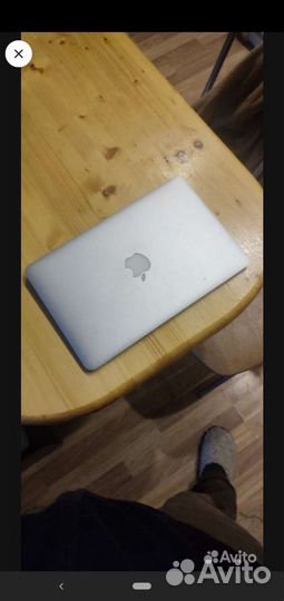 Apple MacBook Air 11 2010