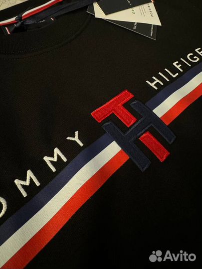 Свитшот Tommy Hilfiger цветной мужской