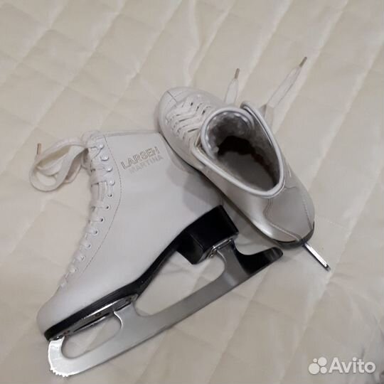 Коньки фигурные 36 размер