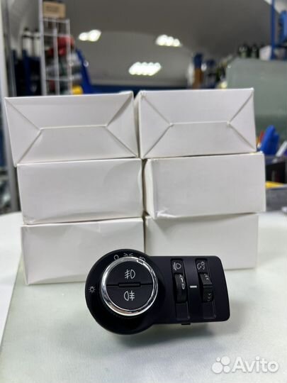 Блок управление светом Chevrolet Cruze
