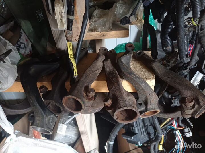 Цапфа поворотного кулака Хонда Аккорд 8