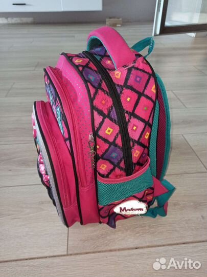 Школьный рюкзак