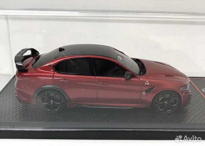 Модель Alfa romeo giulia GTAm 1/43 BBR