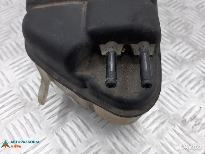 Бачок расширительный Mercedes-Benz S-Класс