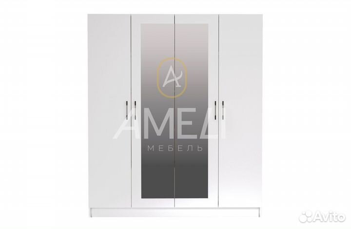 Шкаф с зеркалом в прихожую