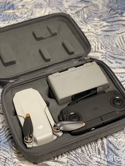 Dji mini 2 se fly more combo