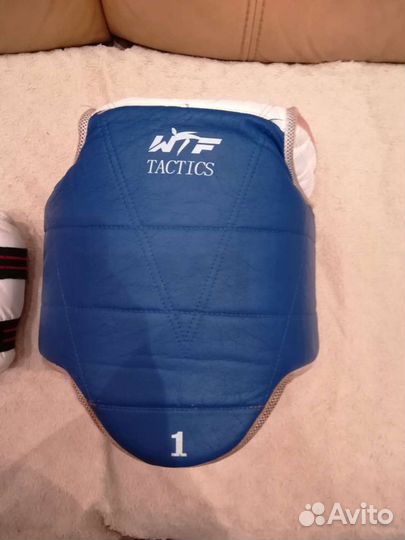 Спортивное снаряжение, защита для тэхвондо