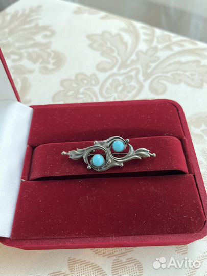 Брошь из 2000-х годов