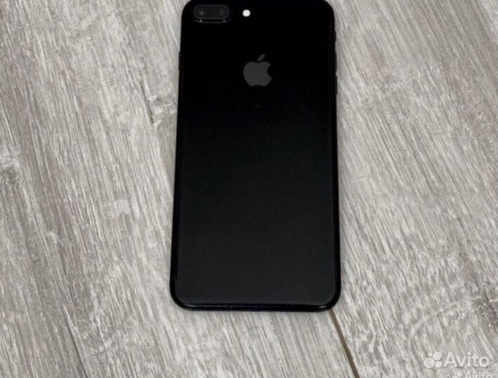 Телефон iPhone 7 plus