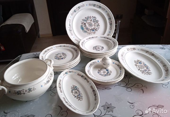 Сервиз столовый