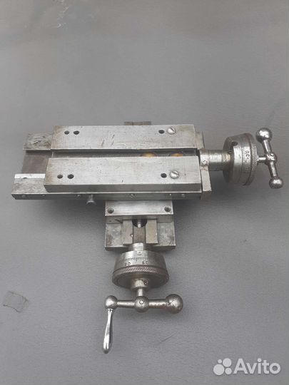 Суппорт токарного станка