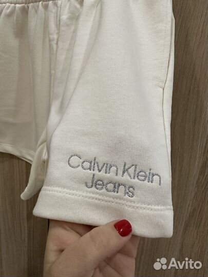 Шорты женские Calvin Klein