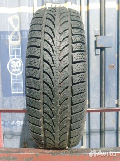 Nokian Tyres WR 205/70 R15 102P