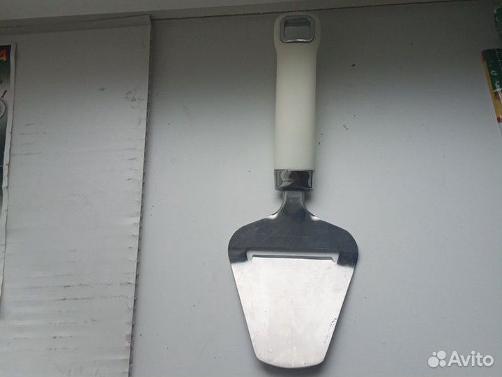 Лопаточка - нож для сыра