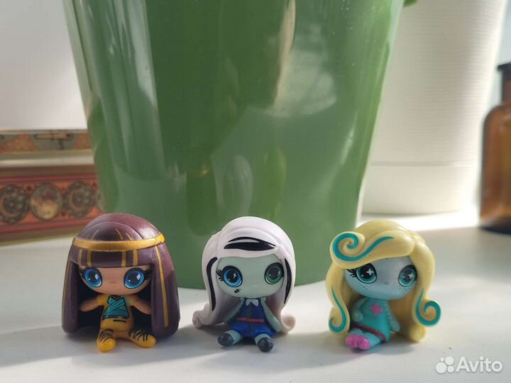 Monster high minis