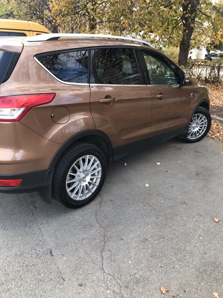 Ford Kuga: фото владельца