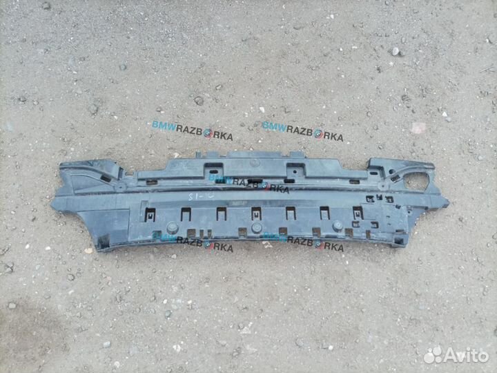 Крепление заднего бампера BMW 5 G30/G31 G30 2018