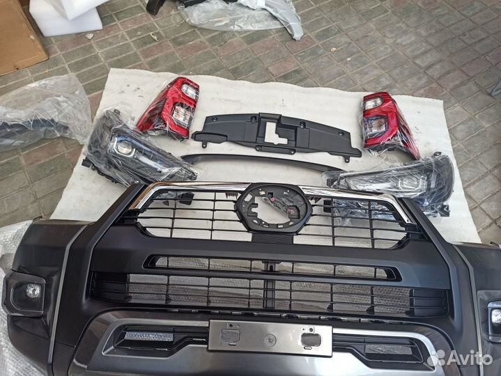 Передний бампер Хайлюкс8 Hilux Black Onyx