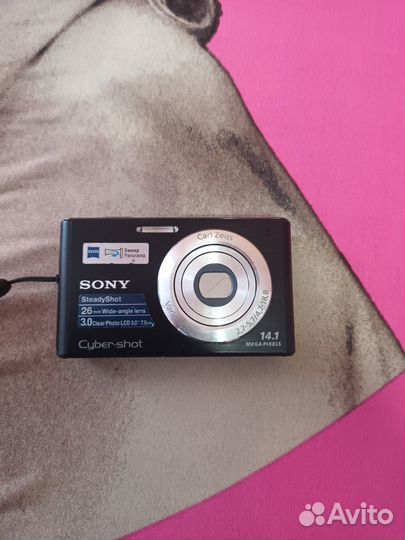 Цифровой фотоаппарат sony