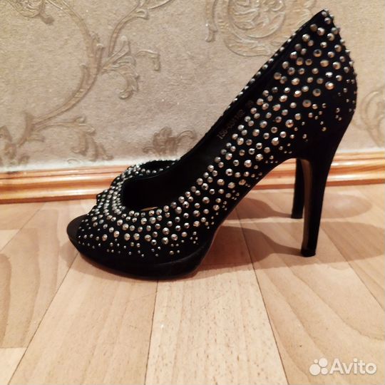 Продам туфли