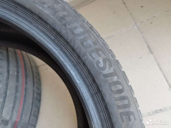 Bridgestone Turanza T005 245/40 R19