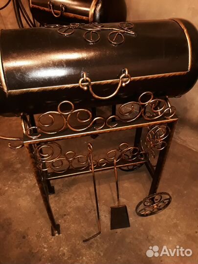 Мангал и коптильня,гриль 3 в одном