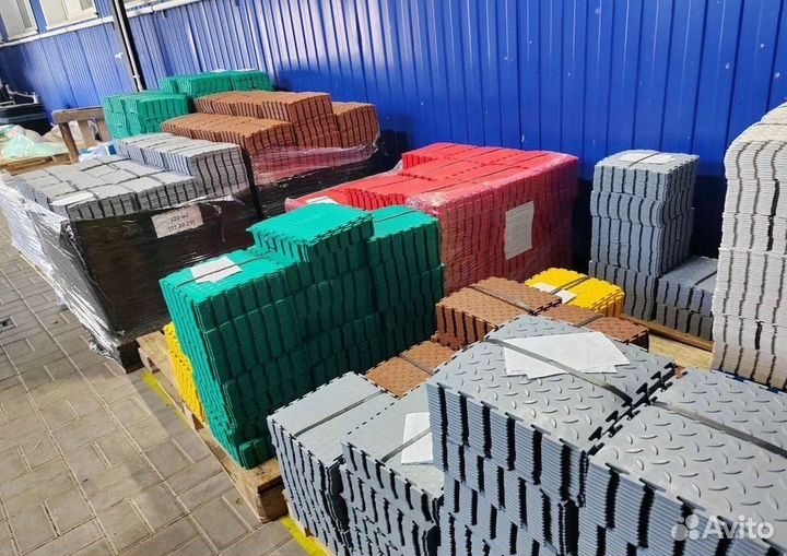 Пвх плитка в спорт зал / фитнес центр