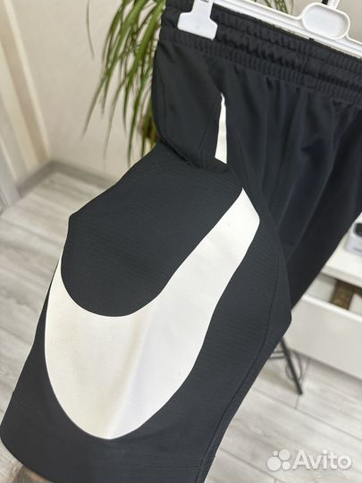 Шорты спортивные: nike MEN'S basketball shorts