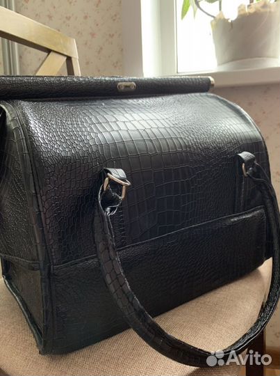 Чемодан для косметики