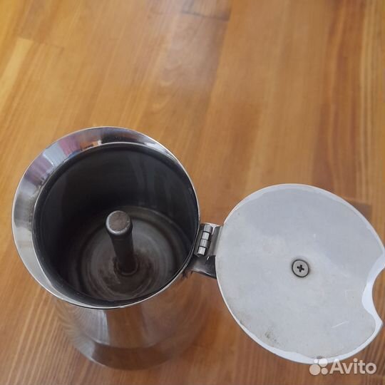 Гейзерная кофеварка zepter