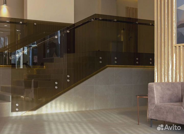 Стеклянные ограждения для лестницы