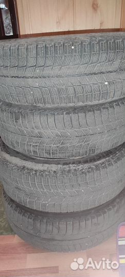 Michelin X-Ice 195/60 R16 89H