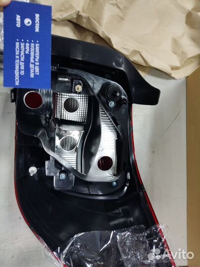 Фонарь задний левый logan 2