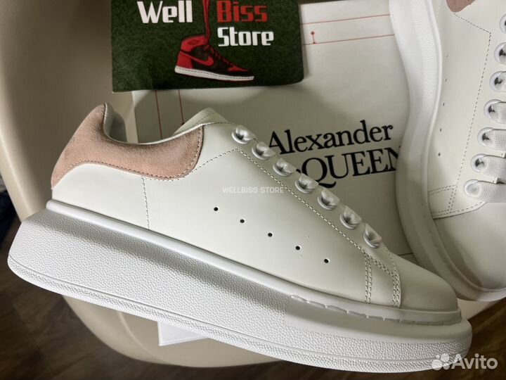 Кеды Alexander McQueen розовая пятка