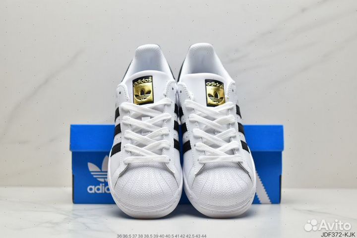 Кроссовки Adidas Superstar Р39,5