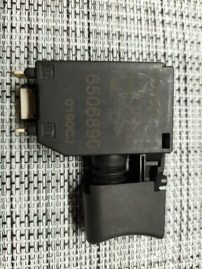 Выключатель Кнопка makita DDF459 650689-0