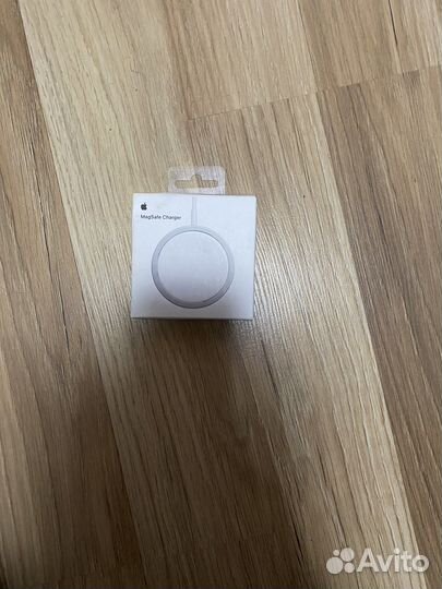 Беспроводная зарядка для iPhone оригинал