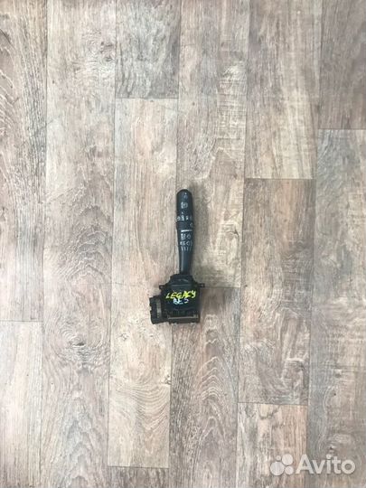 Подрулевой переключатель стеклоочистителей