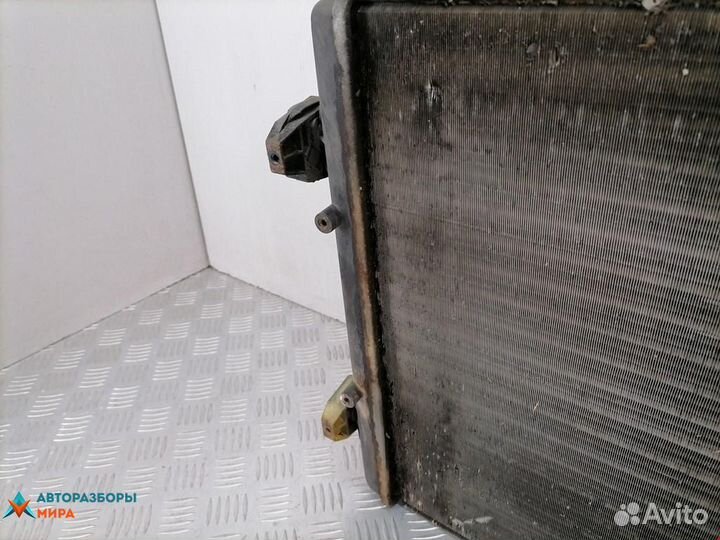 Радиатор (основной) Audi A3 8L 1999 1J0121253AD