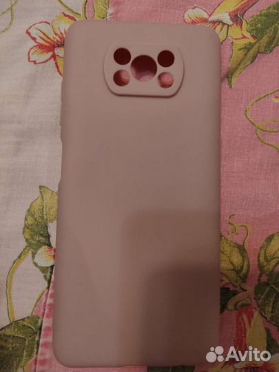 Чехлы на телефон