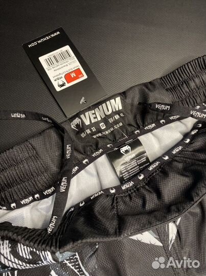Шорты Venum