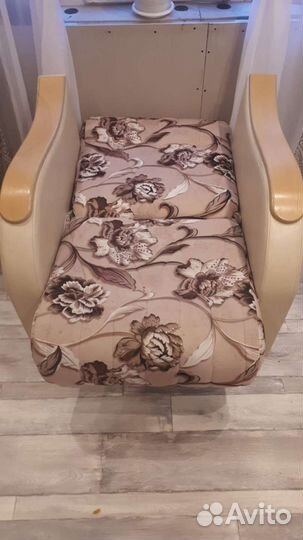 Диван + кресло бу