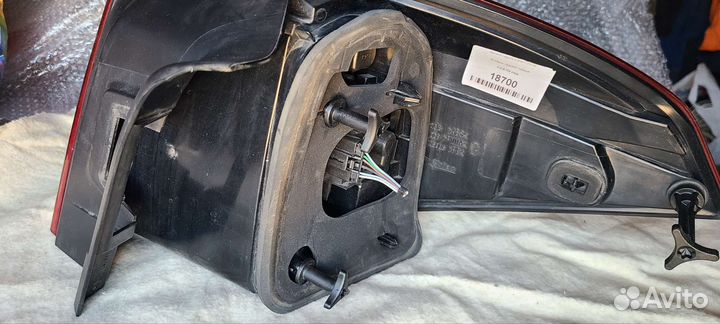 Фонарь задний левый Laguna3 универсал black e