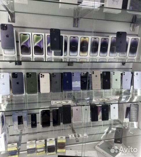 iPhone 11 white